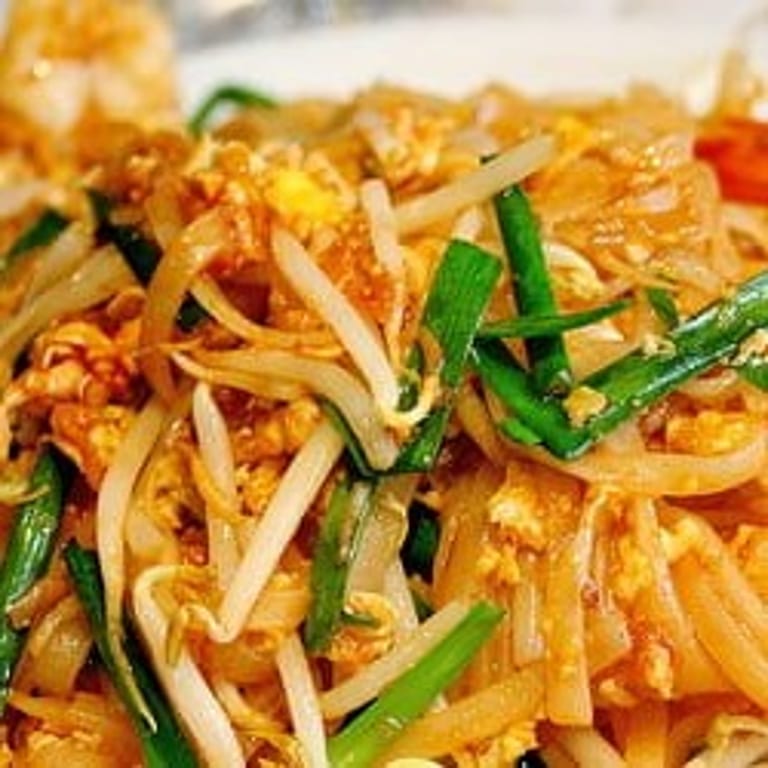 Delicious Pad Thai and More Thai Favorites